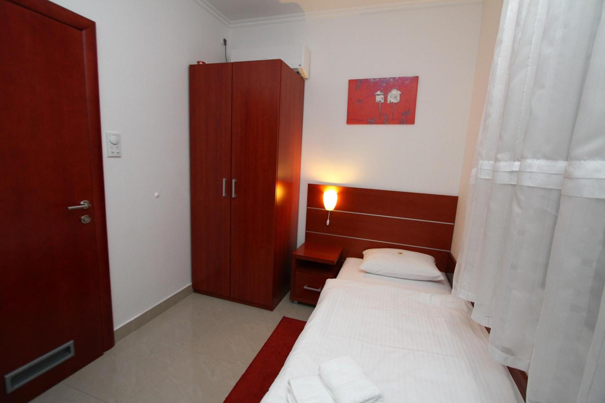 Guesthouse Villa Inn Subotica Extérieur photo