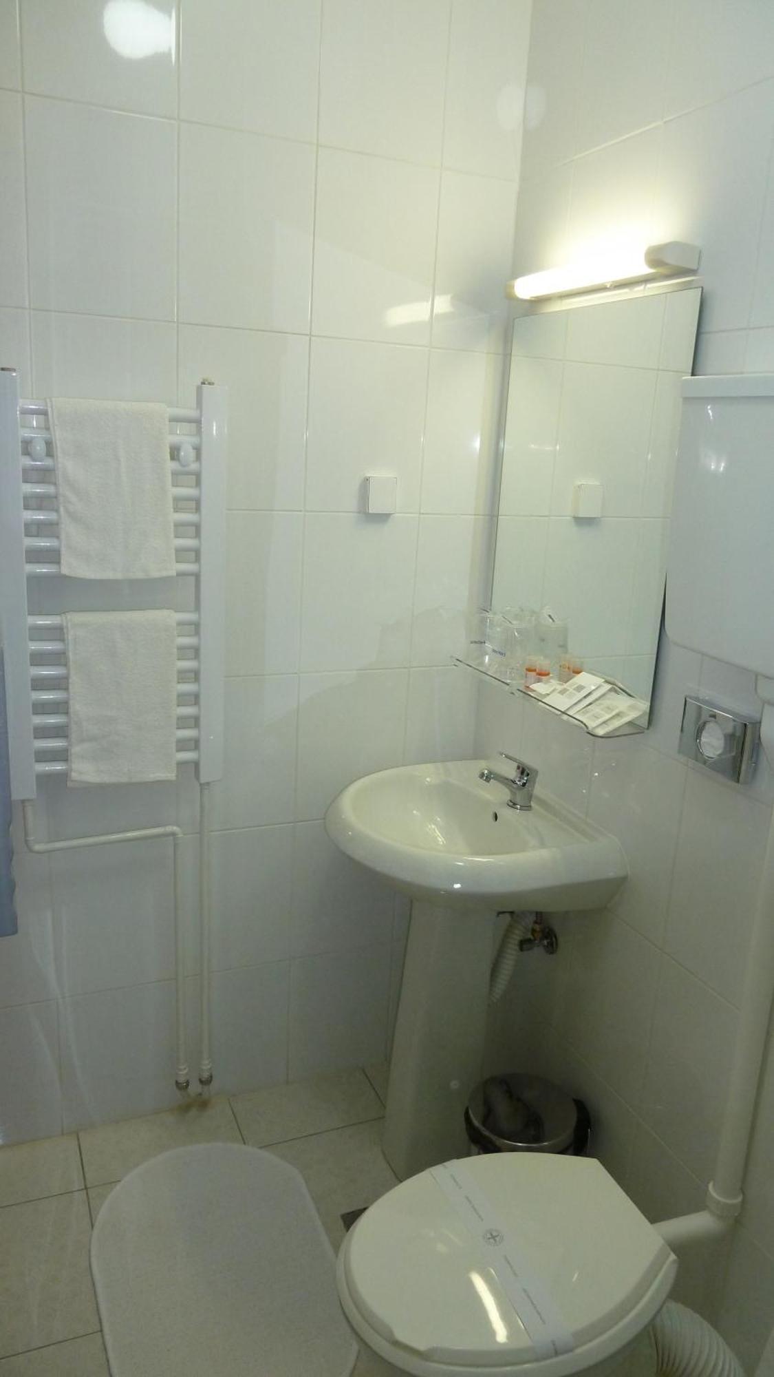 Guesthouse Villa Inn Subotica Extérieur photo