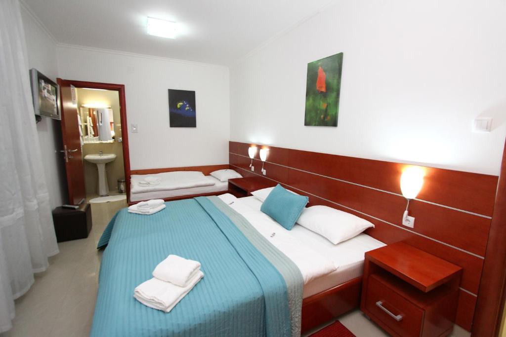 Guesthouse Villa Inn Subotica Chambre photo