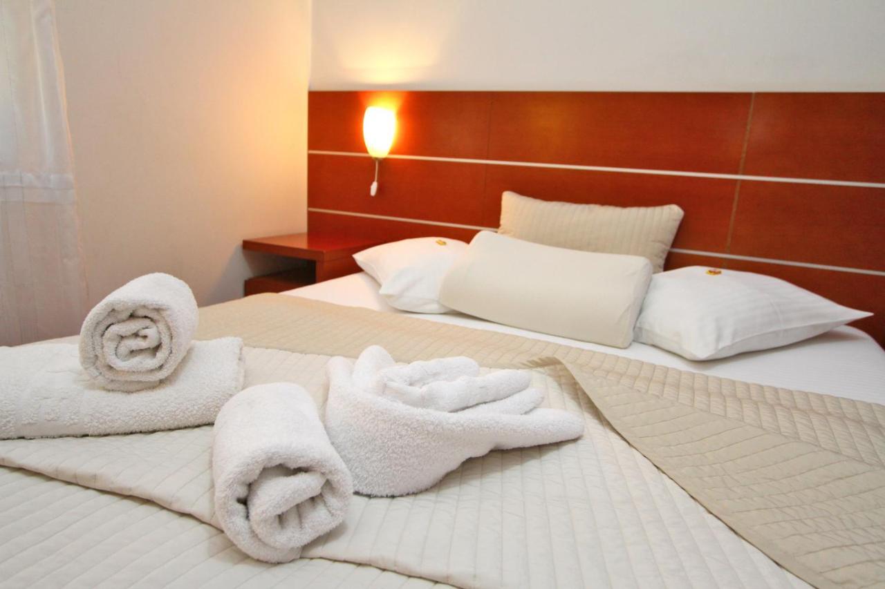 Guesthouse Villa Inn Subotica Extérieur photo
